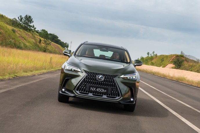 Lexus amplia portfólio no Brasil com NX