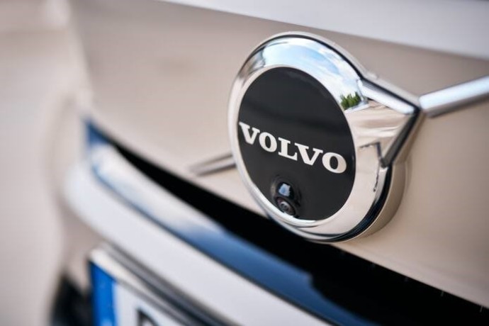 Volvo Car Brasil encerra trimestre com crescimento acima