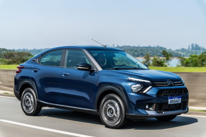 Citroën Basalt conta com mais de 30 itens de acessórios Mopar