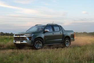 Linha 2026 da Chevrolet S10 amplia oferta de itens