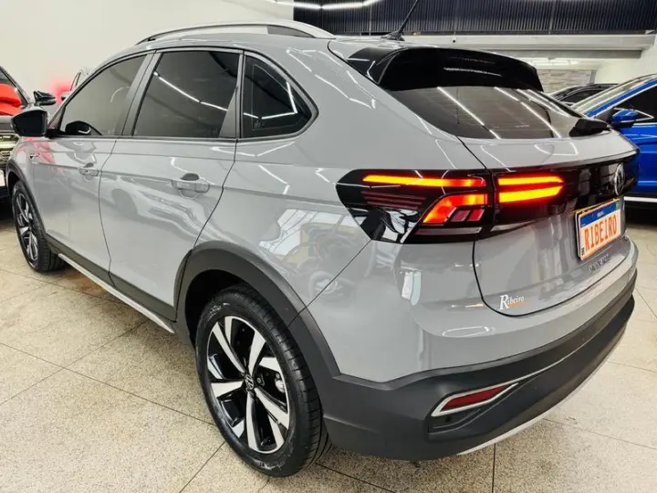 NIVUS HIGHLINE 1.0 200 TSI FLEX AUT.