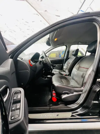 SANDERO 1.6 16V SCE Stepway