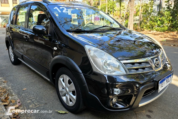 LIVINA 1.6 SL X-gear 16V