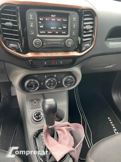 TORO 2.0 16V Turbo Volcano 4WD AT9