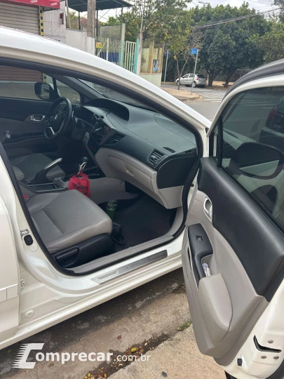 CIVIC 2.0 LXR 16V