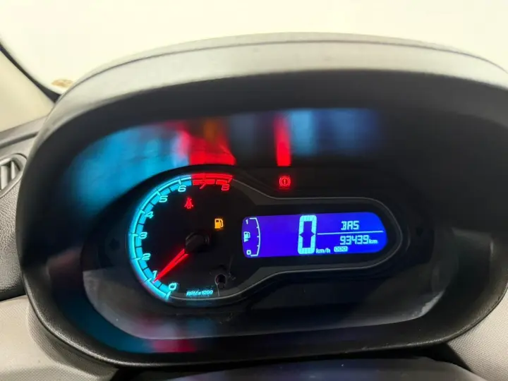 ONIX HATCH LS 1.0 8V FlexPower 5p Mec.