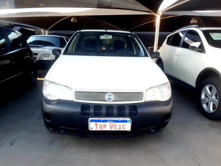 STRADA 1.8 MPI Trekking CS 8V