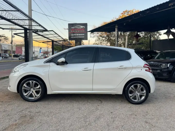 208 1.6 16V 4P FLEX GRIFFE AUTOMÁTICO