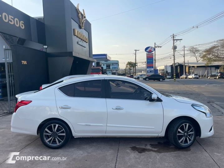 VERSA 1.6 16V Unique