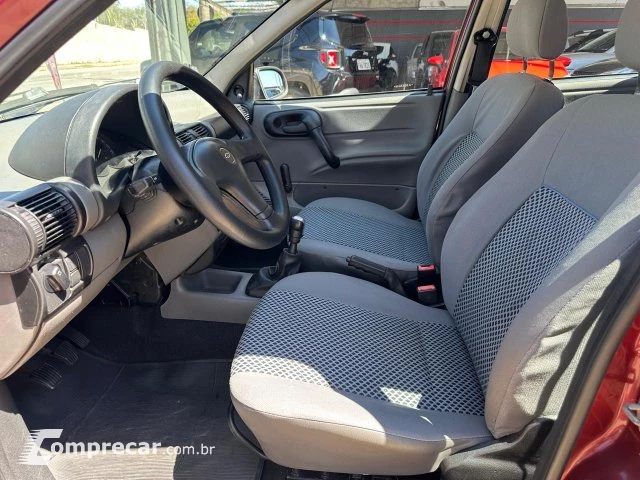 CLASSIC - 1.0 MPFI VHCE 8V 4P MANUAL