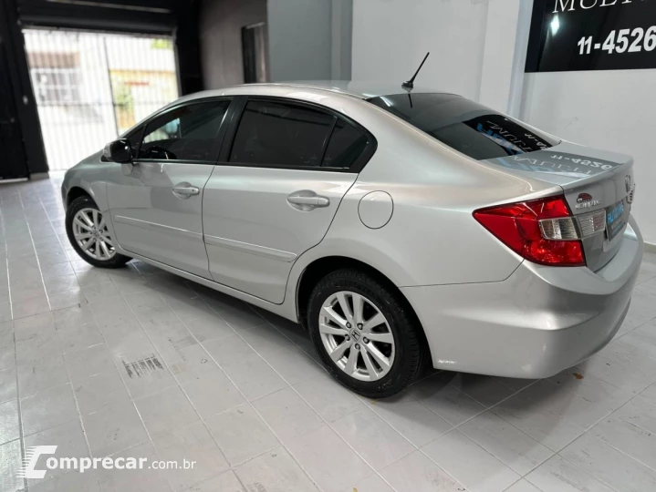 Civic 2.0 16V 4P FLEX LXR AUTOMÁTICO