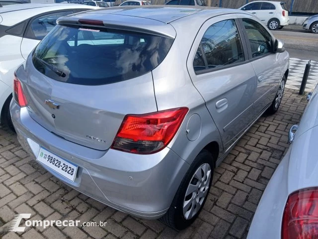 ONIX - 1.4 MPFI LT 8V 4P MANUAL