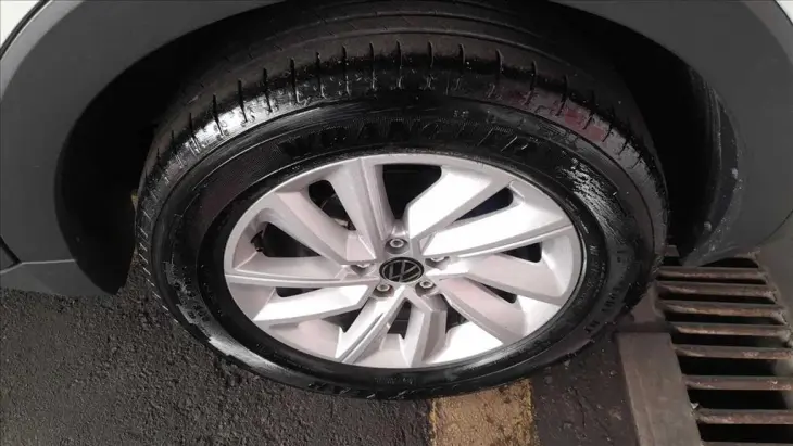 T-CROSS 1.0 200 TSI TOTAL FLEX AUTOMÁTICO