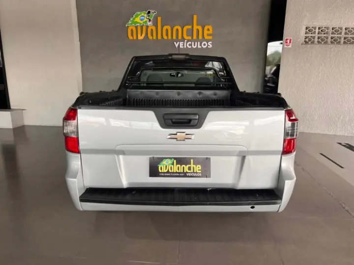 MONTANA 1.4 MPFI LS CS 8V FLEX 2P MANUAL