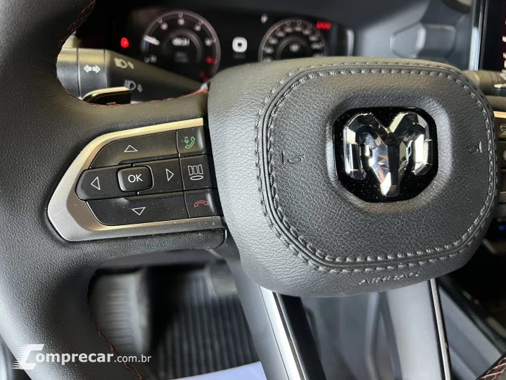 RAMPAGE 2.0 HURRICANE 4 TURBO GASOLINA R/T 4X4 AUTOMÁTICO