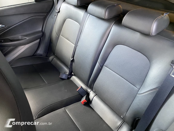 ONIX 1.0 Turbo Plus Premier