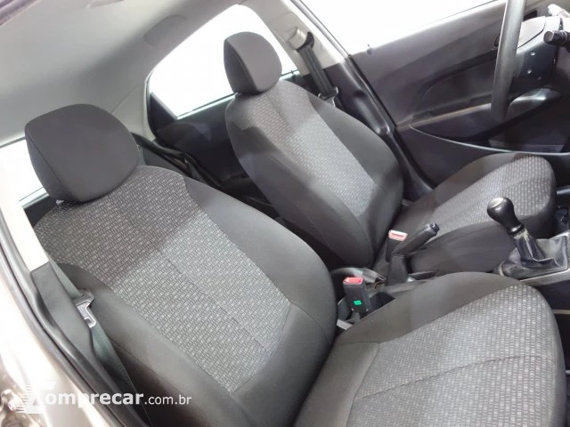 HB20 - 1.0 UNIQUE 12V 4P MANUAL