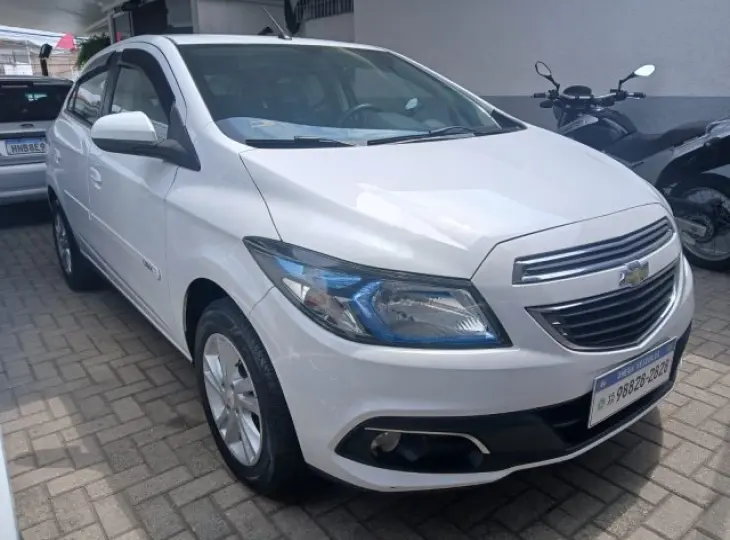 ONIX - 1.4 MPFI LT 8V 4P MANUAL