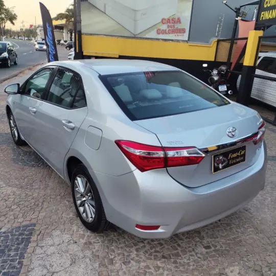 Corolla XEi 2.0 Flex 16V Aut.