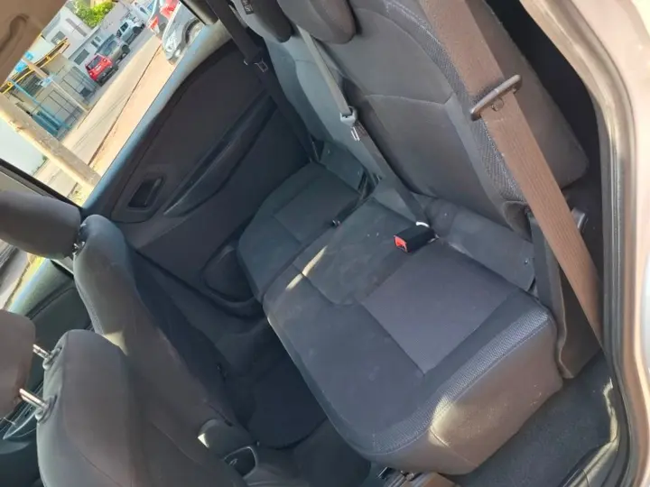 Spin 1.8 Lt 8V Flex 4P Automático