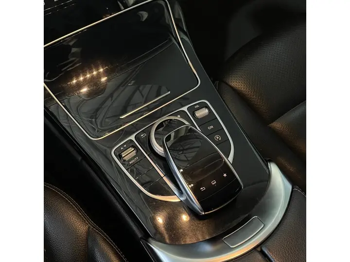 C 180 1.6 CGI 16V TURBO GASOLINA 4P AUTOMÁTICO