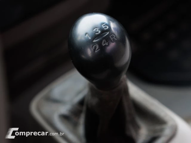 HR - 2.5 TCI HD LONGO SEM CAÇAMBA 4X2 8V 97CV TURBO INTERCOO