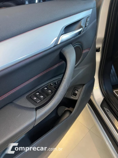 X1 2.0 16V Turbo Activeflex25i Sport