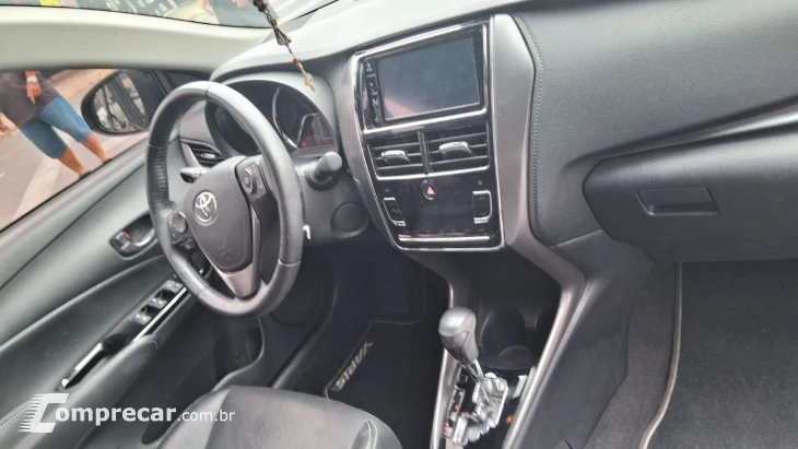 YARIS 1.5 16V Sedan XLS