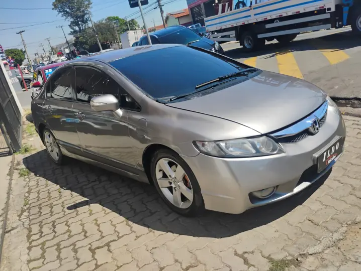 CIVIC 1.8 LXS 16V