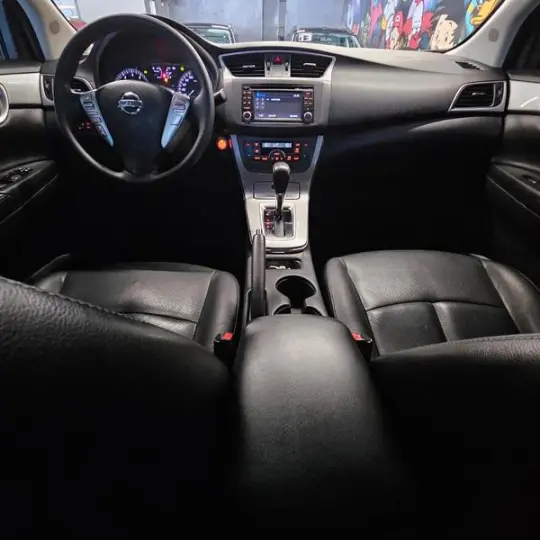 NISSAN SENTRA 20SL CVT