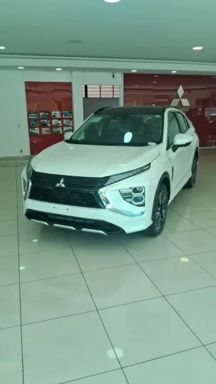 ECLIPSE CROSS 1.5 Mivec Turbo Hpe-s AWD