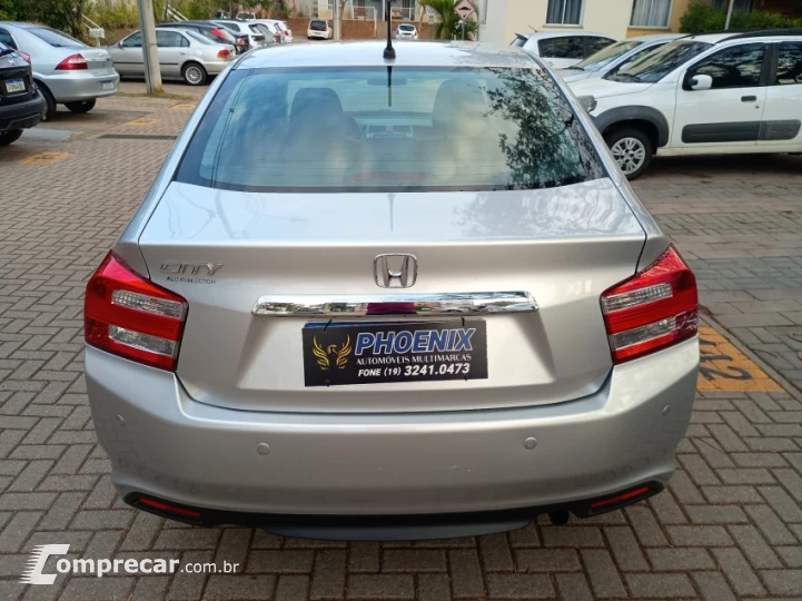 CITY 1.5 LX Sedan 16V