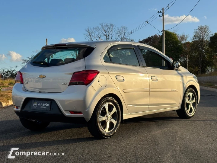 ONIX 1.4 MPFI LTZ 8V FLEX 4P AUTOMÁTICO