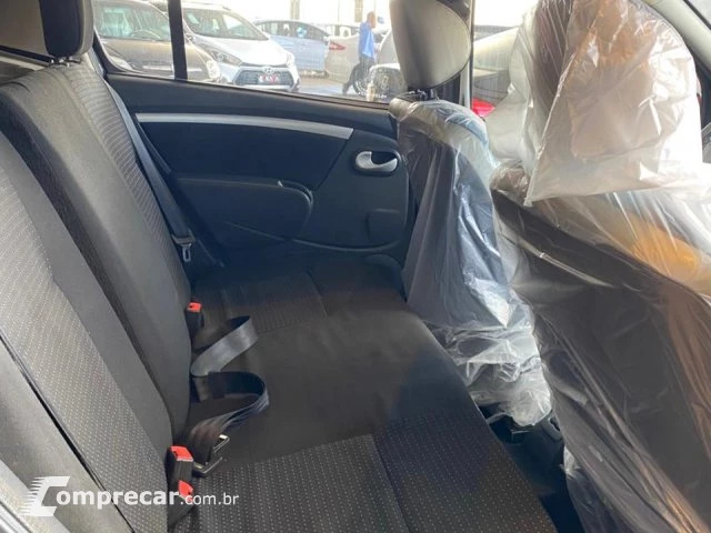 SANDERO - 1.6 STEPWAY 16V 4P MANUAL