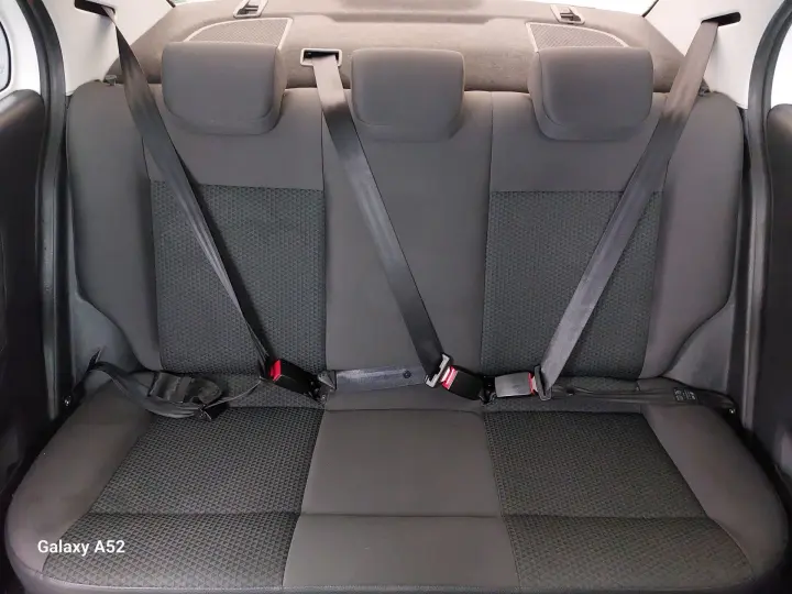 VOYAGE 1.0 12V MPI TOTALFLEX 4P MANUAL