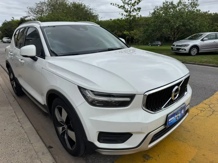 XC 40 2.0 T5 GASOLINA MOMENTUM AWD GEARTRONIC