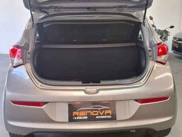 HB20 - 1.6 COMFORT PLUS 16V 4P AUTOMÁTICO