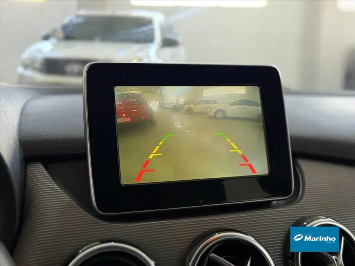 B 200 1.6 SPORT TURBO FLEX 4P AUTOMÁTICO