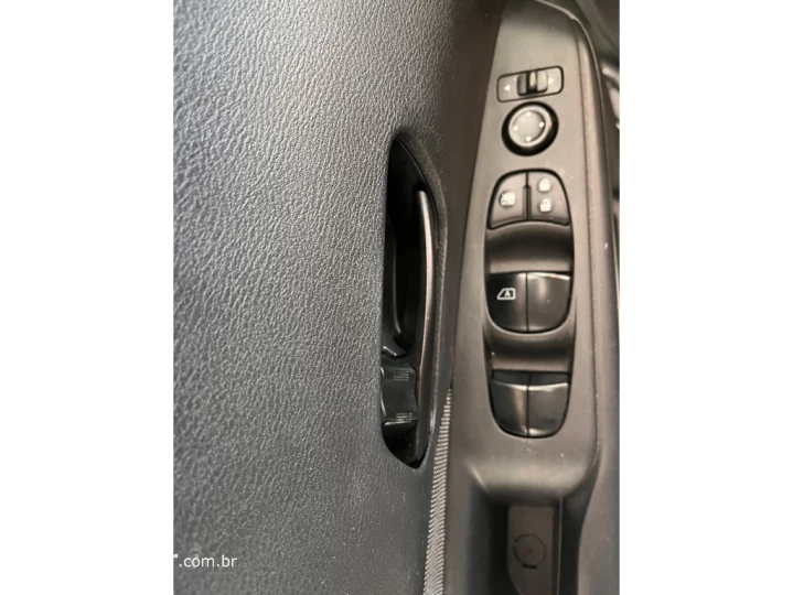 KICKS 1.6 16V FLEXSTART ACTIVE XTRONIC