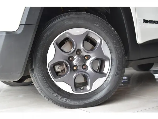 RENEGADE - 2.0 16V TURBO SPORT 4P 4X4 AUTOMÁTICO