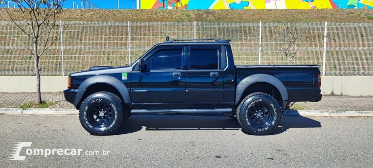 L200 2.5 GLS 4X4 CD 8V Turbo