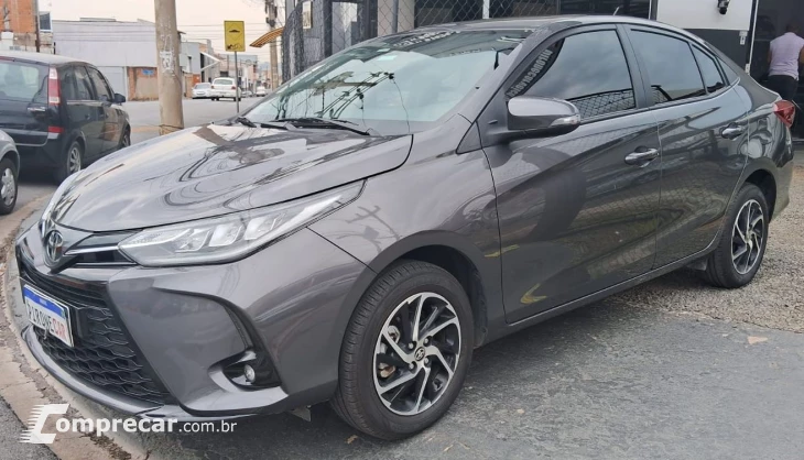 YARIS 1.5 16V Sedan XLS