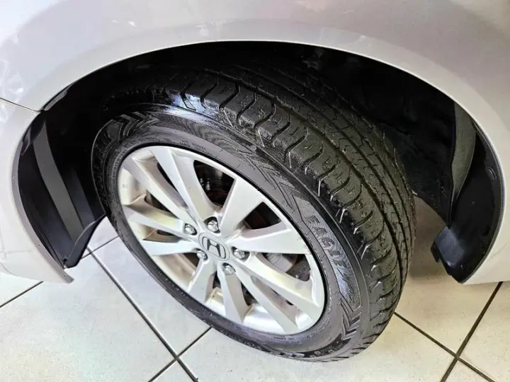 CIVIC LXR 2.0 16V FLEX AUT.