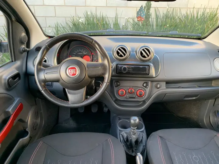 UNO 1.4 EVO SPORTING 8V FLEX 4P MANUAL