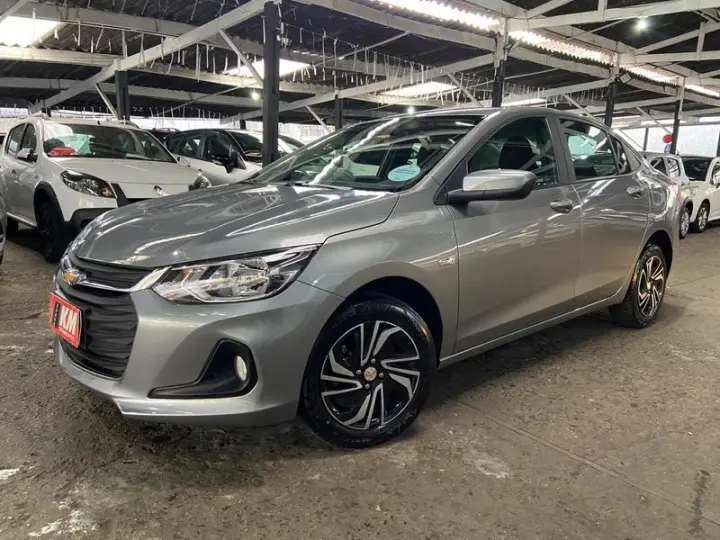 ONIX SEDAN PLUS LT 1.0 12V MANUAL