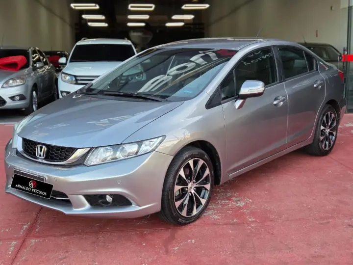 Civic Sedan LXR 2.0 Flexone 16V Aut. 4p