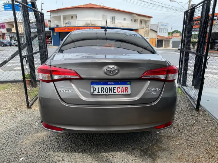 YARIS 1.5 16V Sedan XL Multidrive