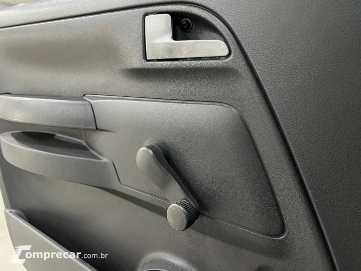 FOX 1.0 MI TREND 8V FLEX 4P MANUAL