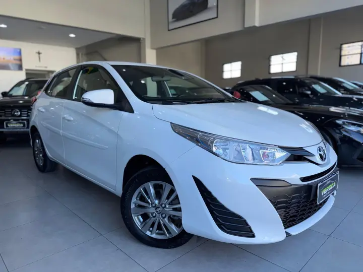 YARIS 1.5 16V XL Plus Connect