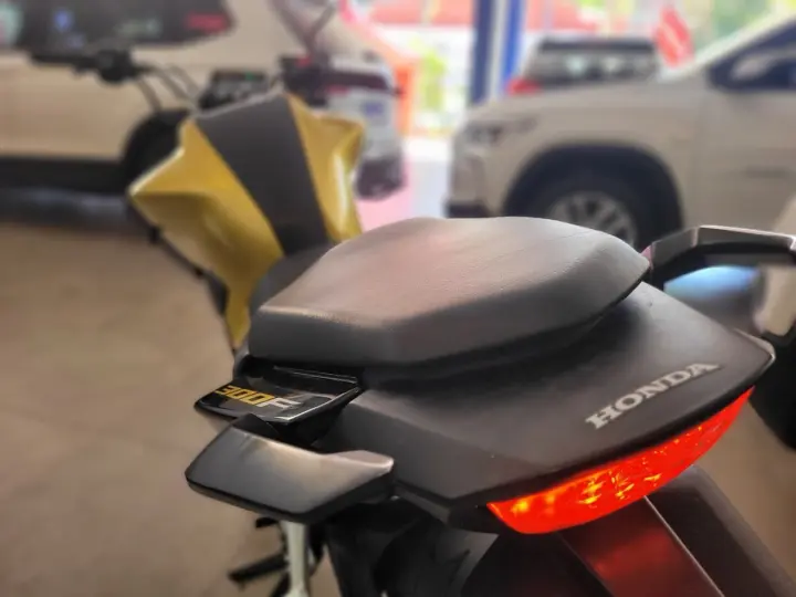 CB 300F Twister Flex